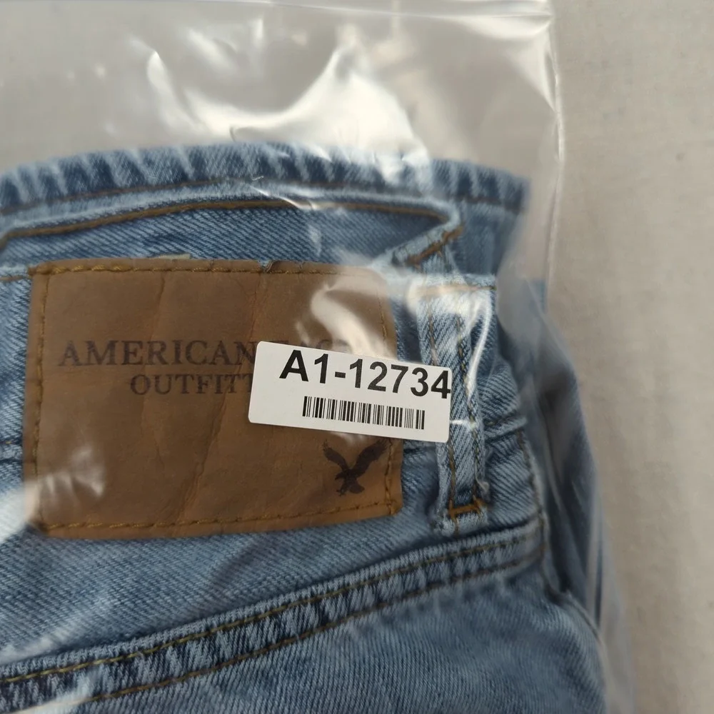 American Eagle Outfitters will ship